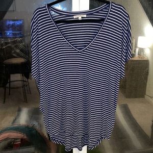 Express Short Sleeve V-Neck Top